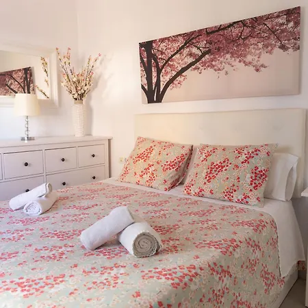 Apartment El Embrujo De La Caleta By Gades Gestion *